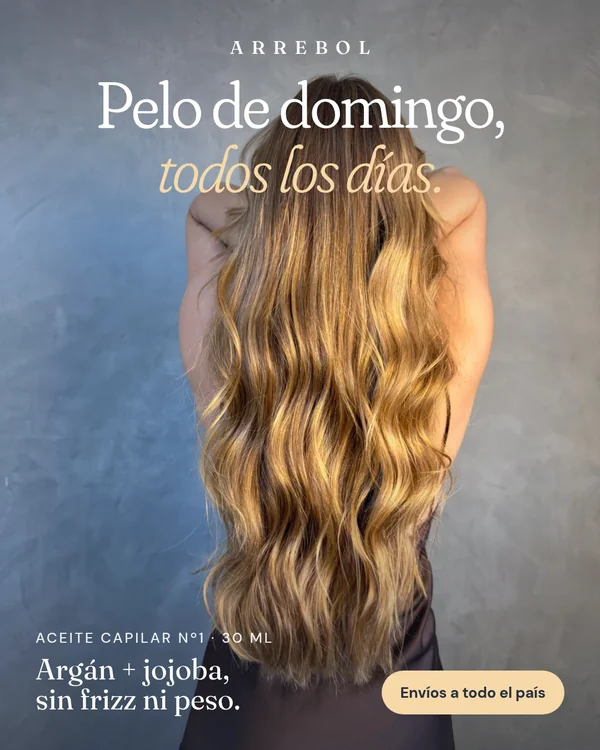 Posteo vertical 4:5 de Arrebol, aceite capilar, con el titular «Pelo de domingo, todos los días»